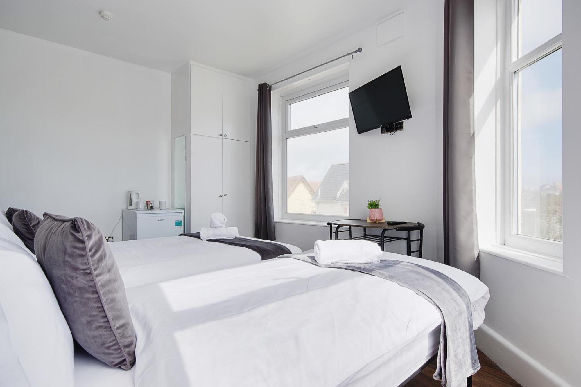 Hotel Azure Beach بورنماوث المظهر الخارجي الصورة